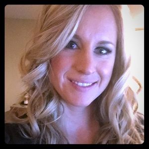 Meet your Posher, Marisa aka Reese